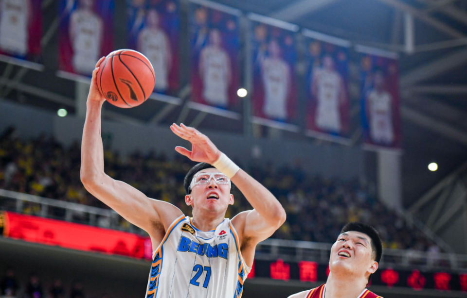 爱游戏官网关于离谱！北京首钢围绕NBA总决赛扳平良机清晨深圳男篮调整名单以备欧篮联，纳达尔关键节点连败的信息